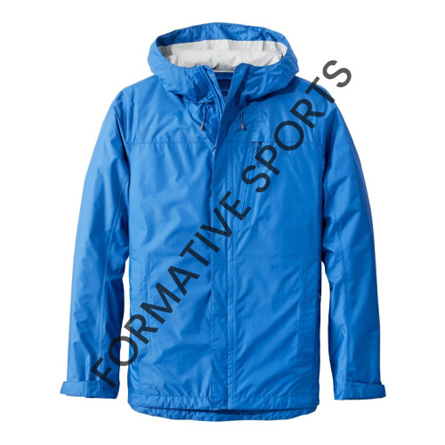 4 Things To Look When Choosing the Perfect Rain Jacket for Every Adventure